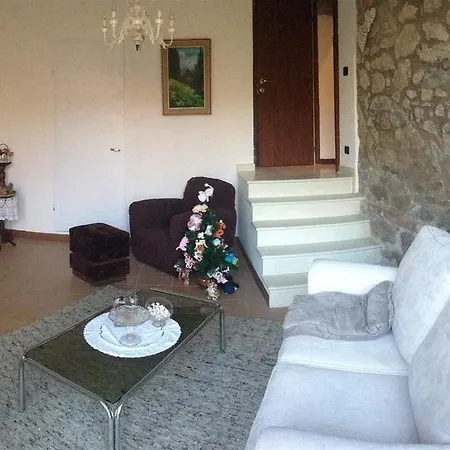Villa Casa Nel Bosco Tarzo